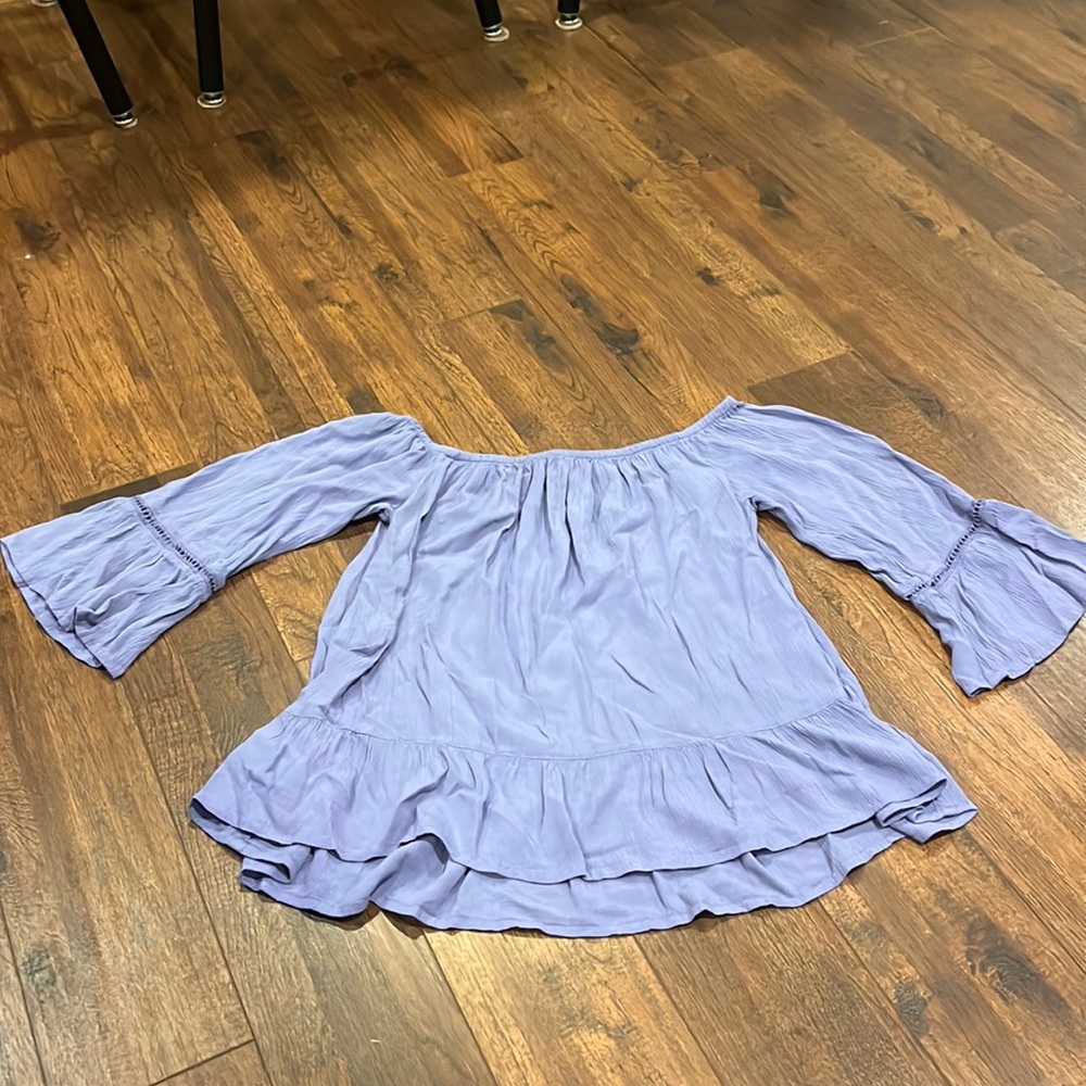 Mossimo Off the shoulder top